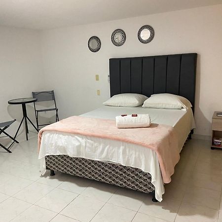 Hotel Villa Сарагоса Экстерьер фото