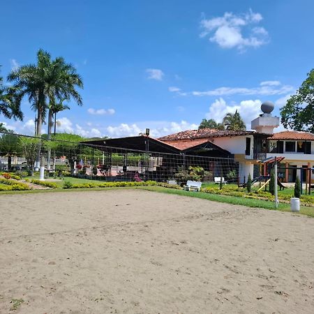 Hotel Villa Сарагоса Экстерьер фото