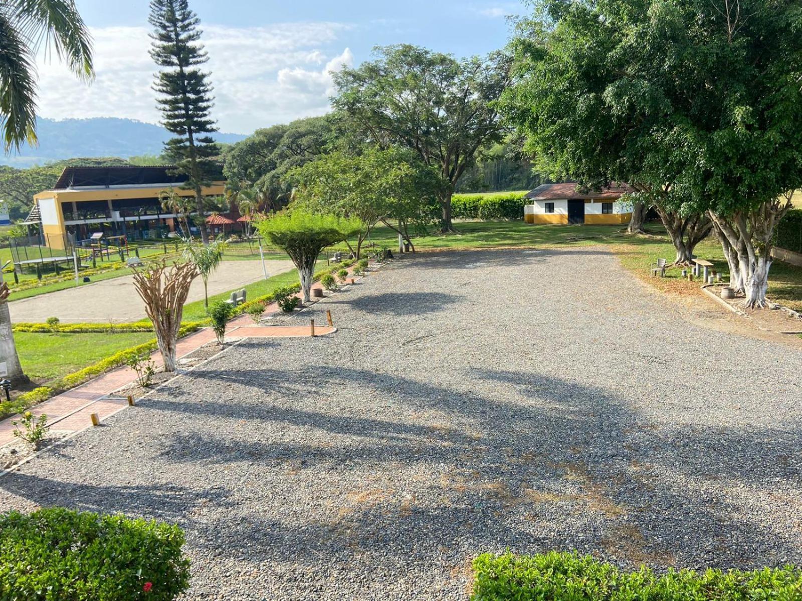 Hotel Villa Сарагоса Экстерьер фото