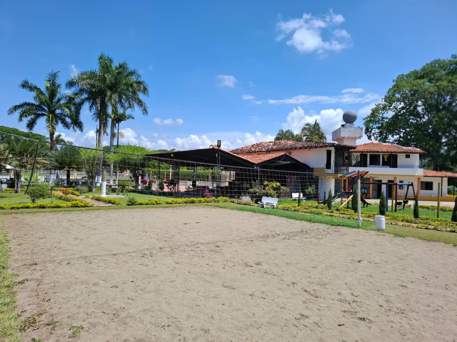 Hotel Villa Сарагоса Экстерьер фото