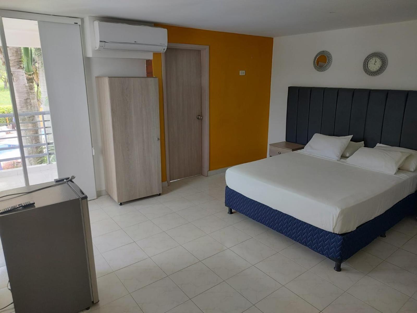 Hotel Villa Сарагоса Экстерьер фото