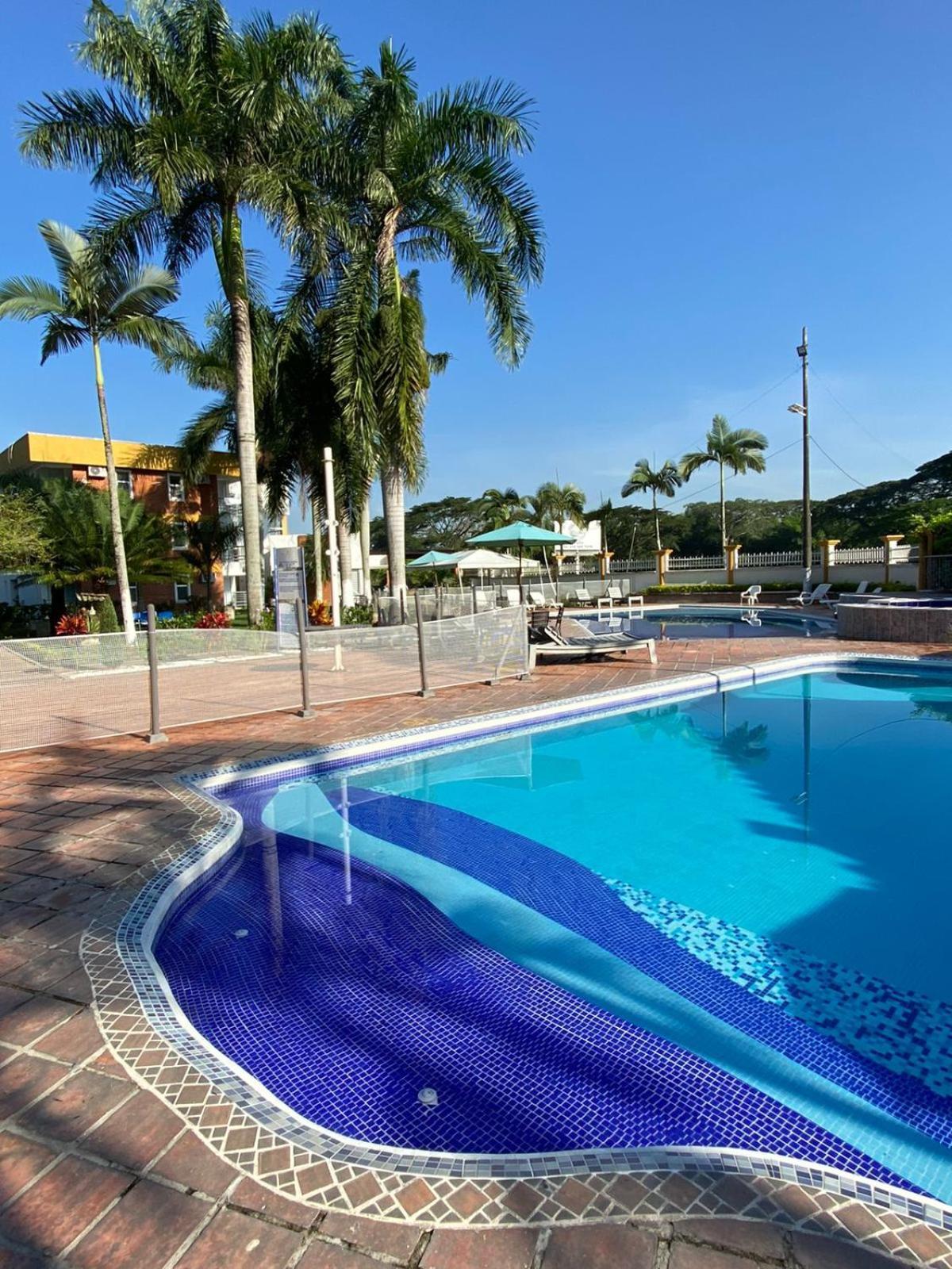 Hotel Villa Сарагоса Экстерьер фото